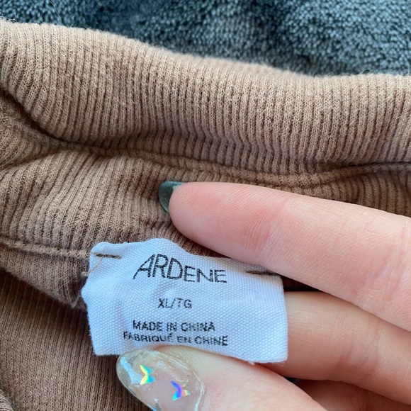 Brown Crop Top - Picture 3 of 3